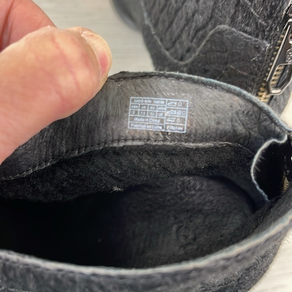 Ugg Charlotte Calf Hair Snake Print Booties - Picture 5 of 13